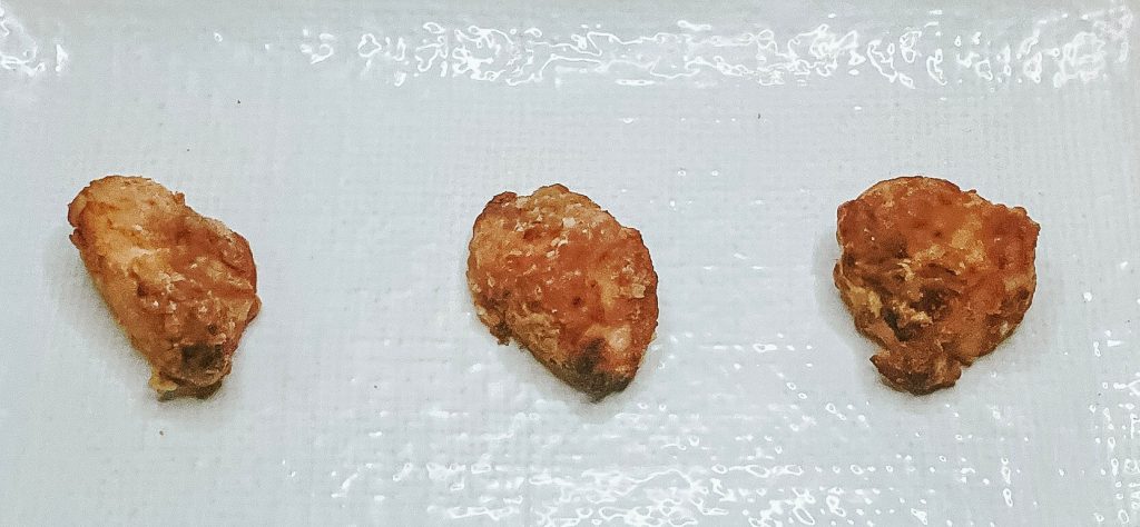 Fried karaage chicken coated with different flours — from left: rice flour and potato starch blend, potato starch, and plain flour